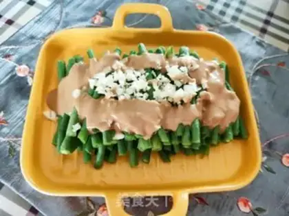 Make Sesame sauce with beans step 7