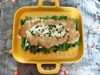 Make Sesame sauce with beans step 8