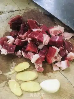 Make Spaghetti mushroom beef step 0