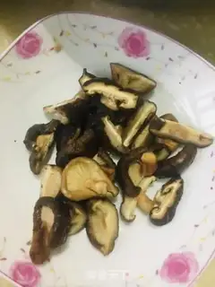 Make Spaghetti mushroom beef step 1