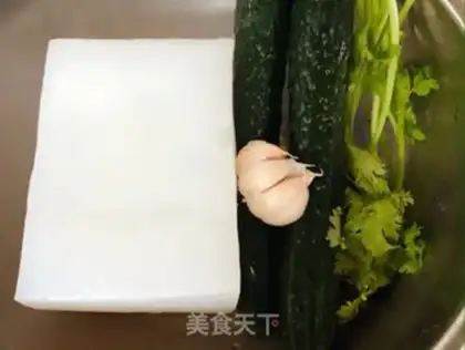 Make Cool cucumber step 0