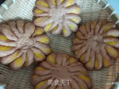 Make Flower buns step 27