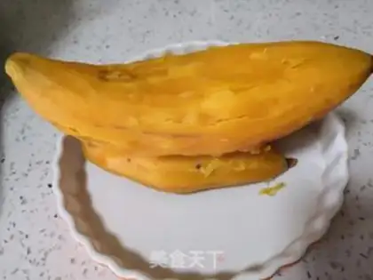 Make Red sugar honey melon step 1