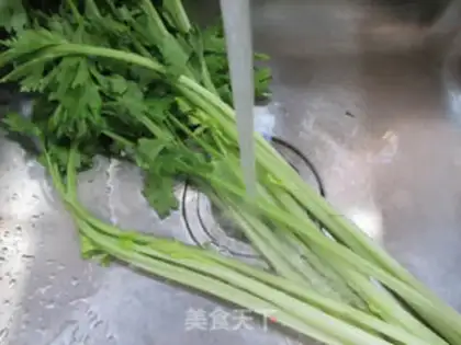 Make Celery shrimp casserole step 1