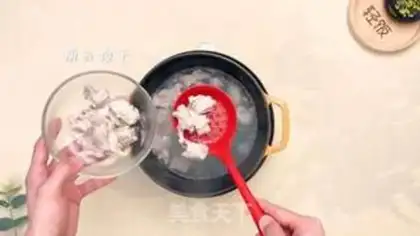 Make Garlic back to the pan ribs step 4