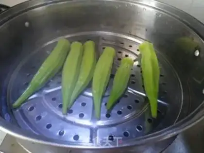 Make Garlic Autumn step 1