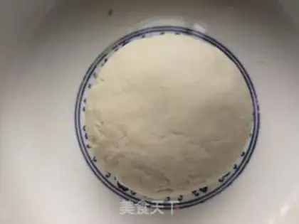 Make Golden fungus egg dumplings step 1