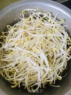 Make The green bean sprouts step 1