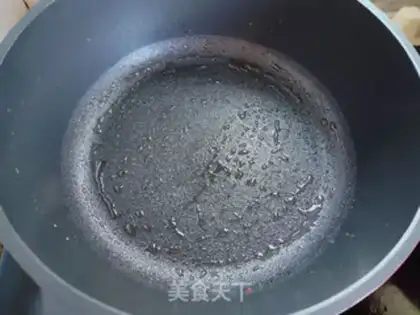 Make Onion omelet step 3