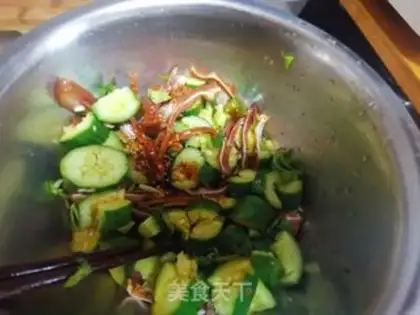 Make Piggy-ear cucumber step 7