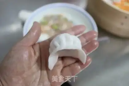 Make Crystal shrimp dumplings step 17