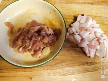 Make Meatloaf bean horns step 1