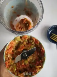 Make Hot pepper garlic sauce step 3