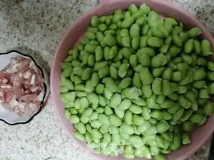 Make Meat and green beans step 2