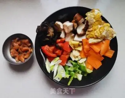 Make Scrambled eggs and mushrooms step 2