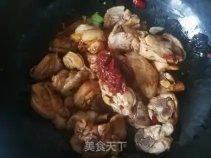 Make Carrot Mountain medicine for chicken legs step 8