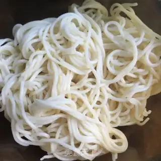 Make Red roast beef noodles step 13