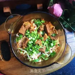 Make Red roast beef noodles step 16
