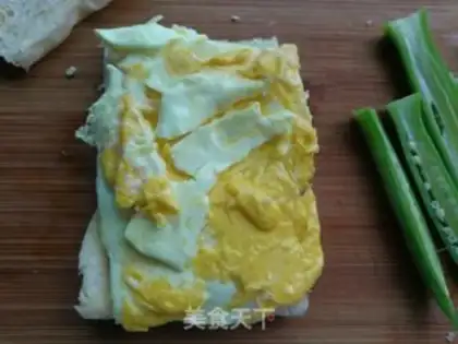 Make Eggs and ale sandwiches step 5