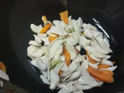 Make Pelican apricot step 5