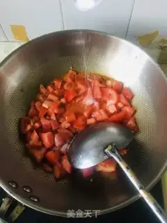 Make Tomato fried eggs step 7