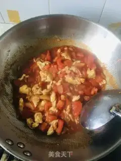 Make Tomato fried eggs step 11