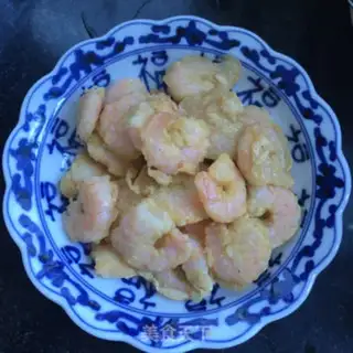 Make Tomato sauce and shrimp step 6