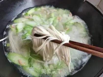 Make Smelt pasta soup step 8