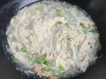Make Smelt pasta soup step 10