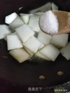Make Clear the winter melon step 2