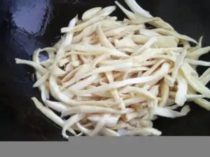 Make Apricot mushroom step 4