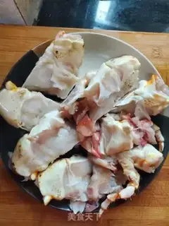 Make Ginger onion steams the king crab step 2