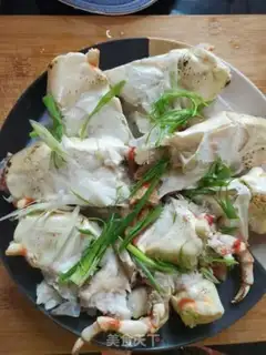 Make Ginger onion steams the king crab step 7
