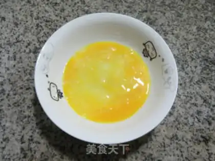 Make Eggs and pickles step 1