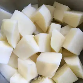 Make Red fried chicken wings and potatoes step 5