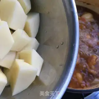 Make Red fried chicken wings and potatoes step 11