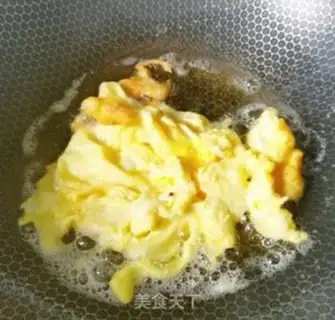 Make Smelt fried eggs step 4