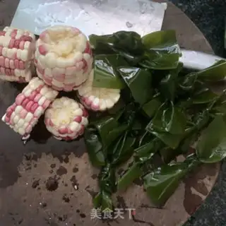 Make ♪ Sea-banded corn bouquet soup ♪ step 4
