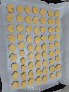 Make White chocolate cookie step 5
