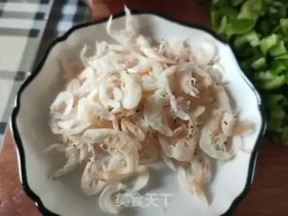 Make Shrimp skin with double pepper step 2