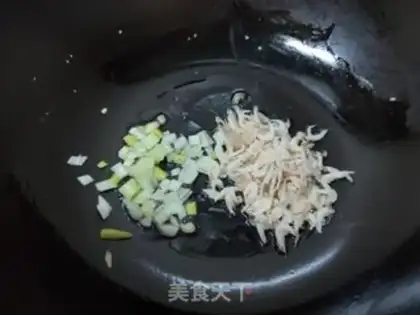 Make Shrimp skin with double pepper step 4