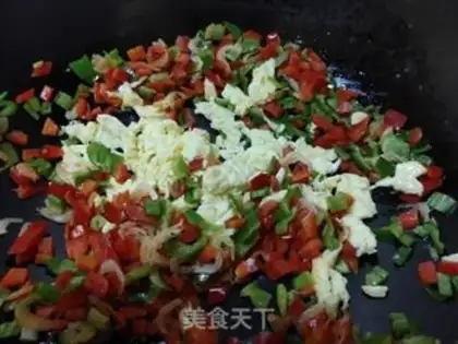 Make Shrimp skin with double pepper step 6