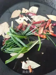 Make Water for salt peanuts step 2