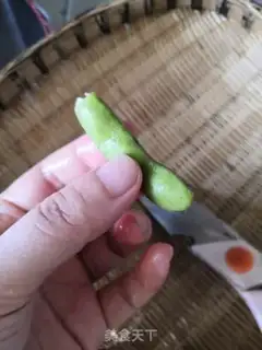 Make Salt-water beans step 1