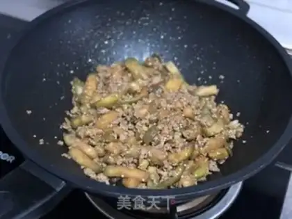 Make Quick-hand pork and eggplant step 6