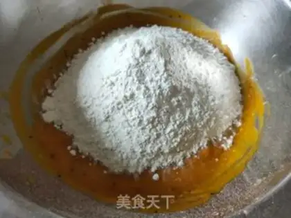 Make Pumpkin rolls step 2