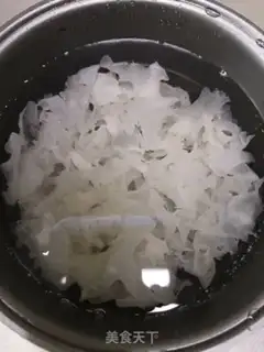 Make Iced silver ear soup step 2