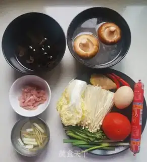 Make Spicy meat soup step 0