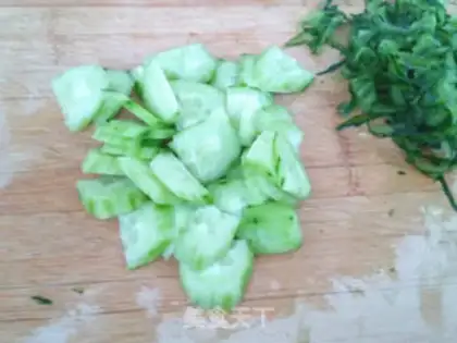 Make Shrimp fried cucumber step 2