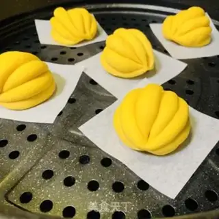 Make Pumpkin buns step 7